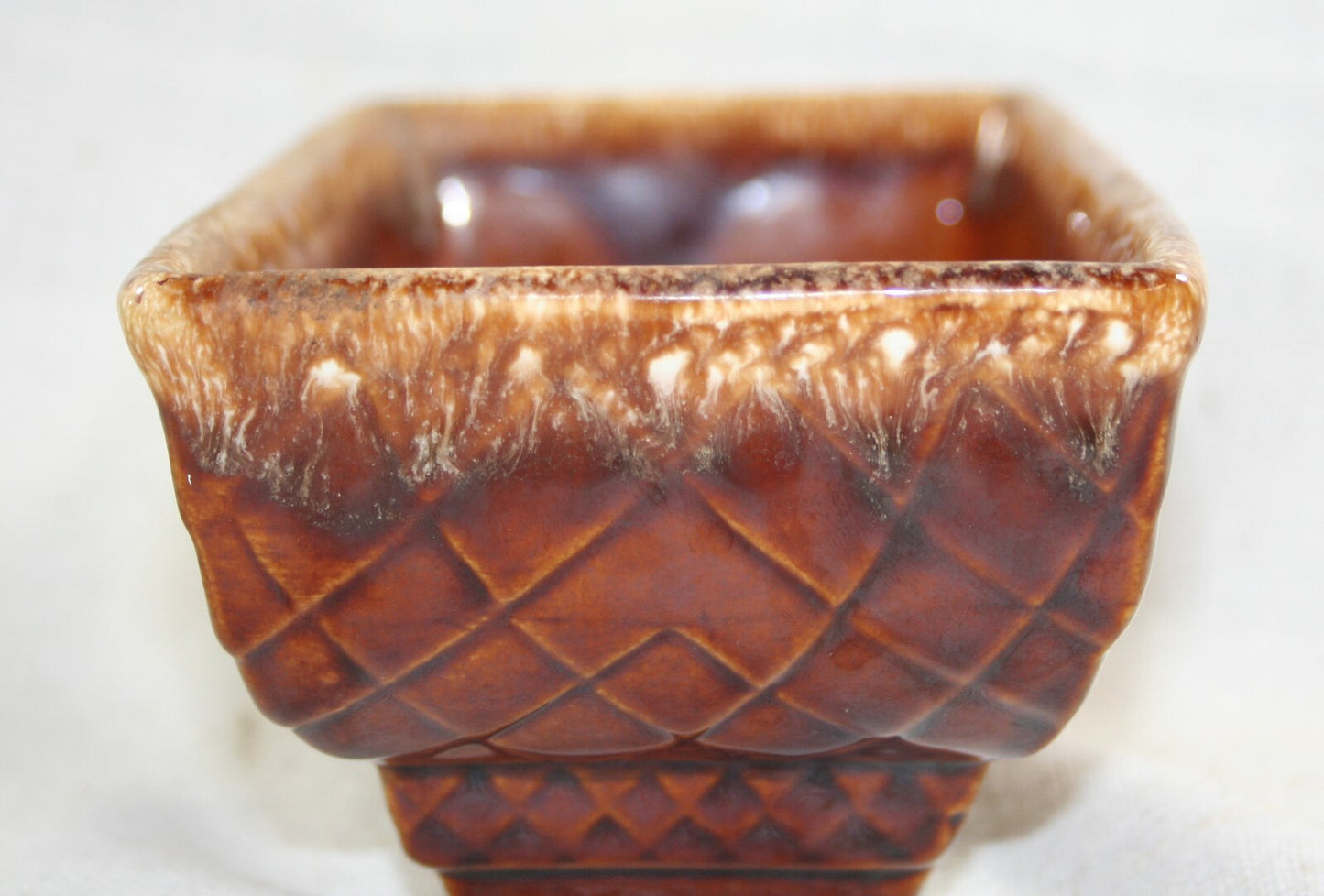 Vintage Brown Shawnee Planter 404 7''