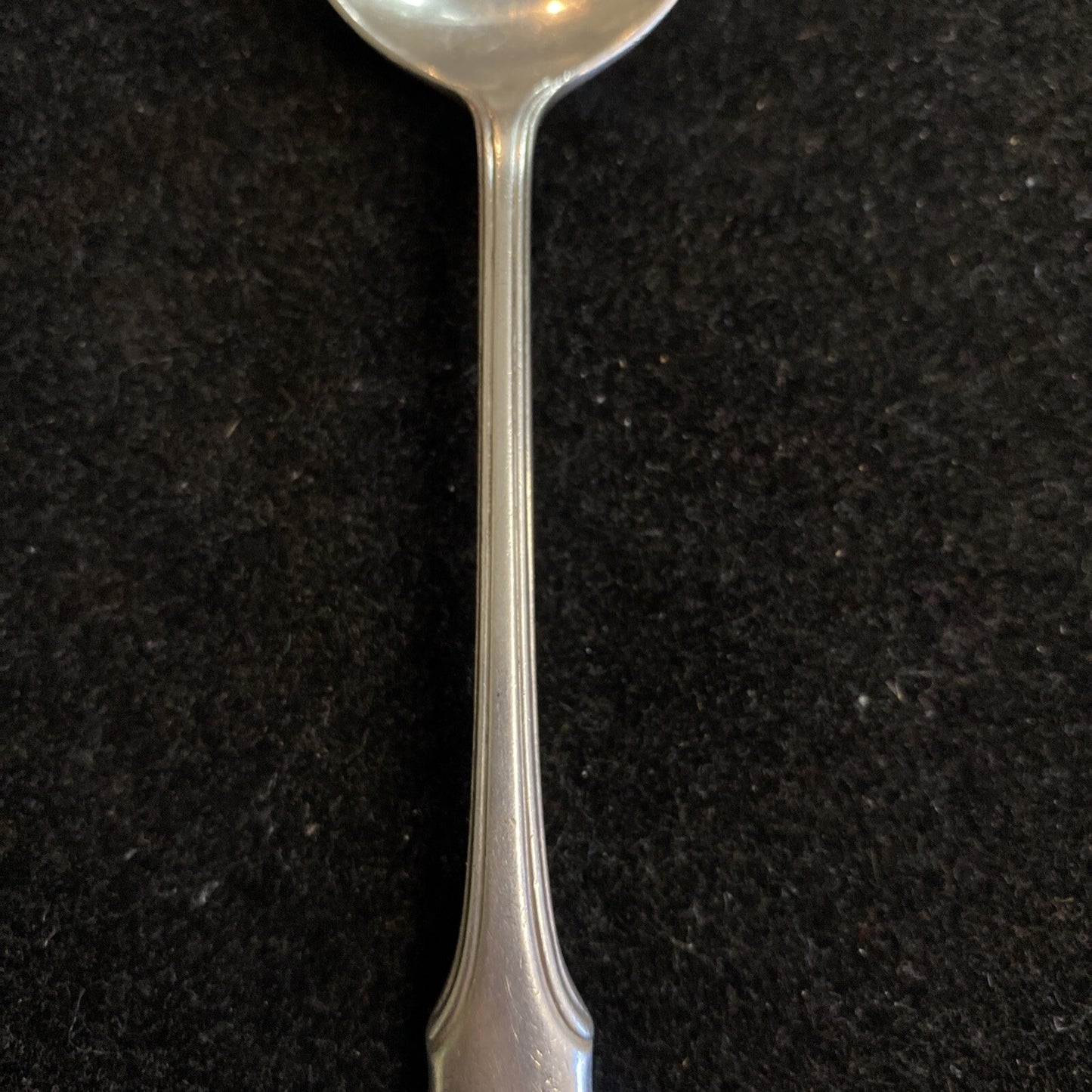 Wallace Sterling Silver 1942 Grand Colonial 6" Cream Soup Spoon 33.49g