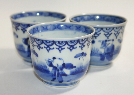 SET OF 3 VINTAGE BLUE & WHITE SAKI CUPS