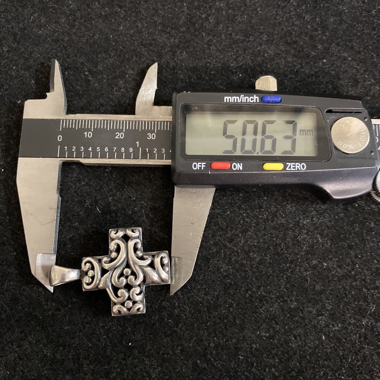 925 Sterling Silver Vintage Bead & Swirl Cross Pendant