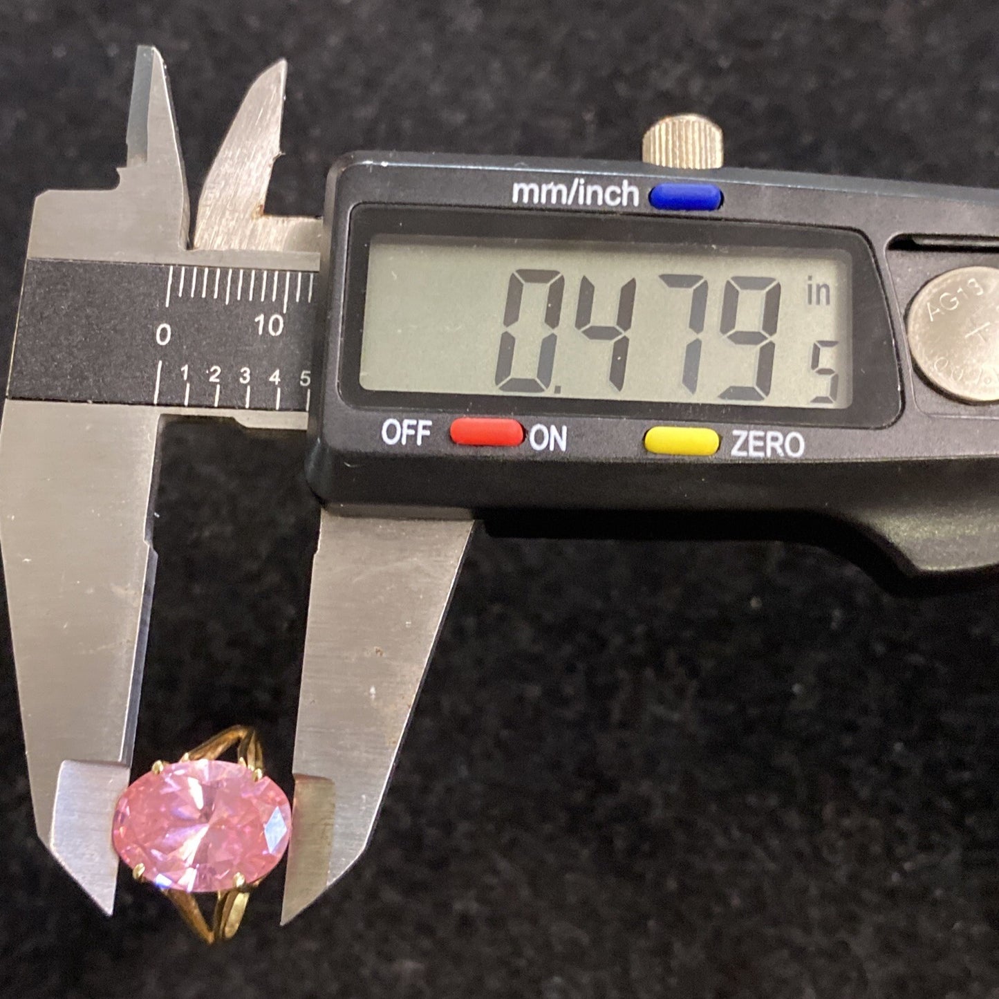 3.9g 14K Yellow Gold Pink Ice CZ Ring Size 5.75