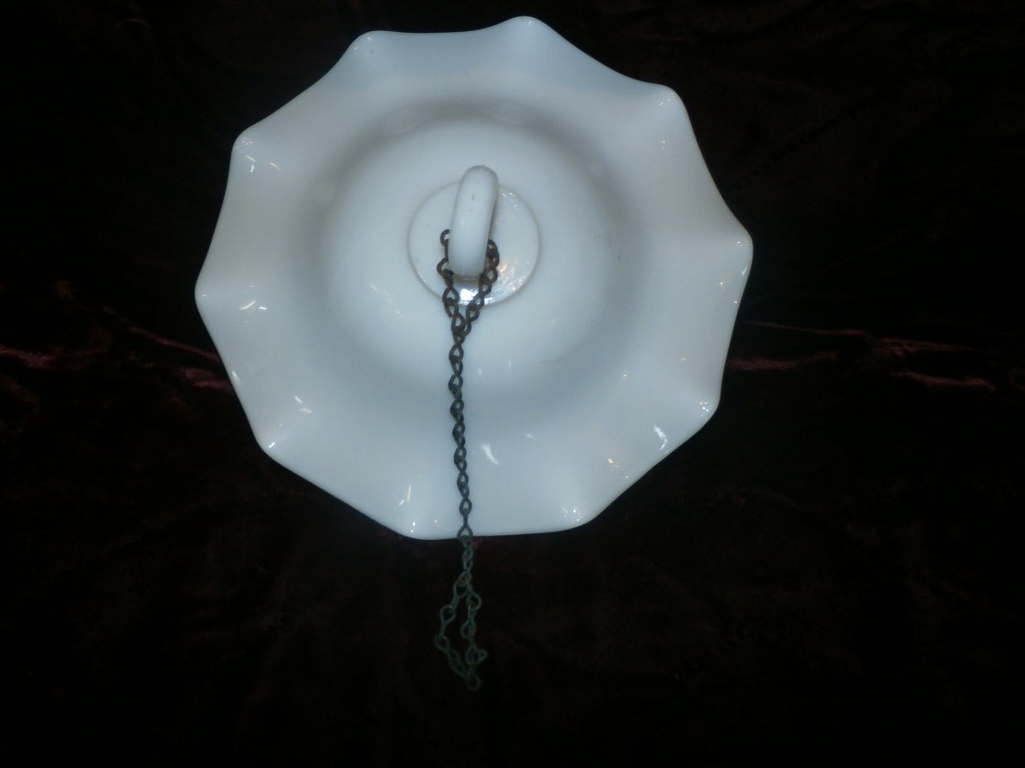 ANTIQUE VINTAGE OIL KEROSENE MILK GLASS RUFFLED SMOKE BELL