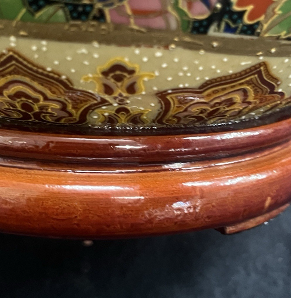 PB8 K.O.K Vintage Satsuma Hand Painted Moriage Geisha Scene Ceramic Egg w/ Base