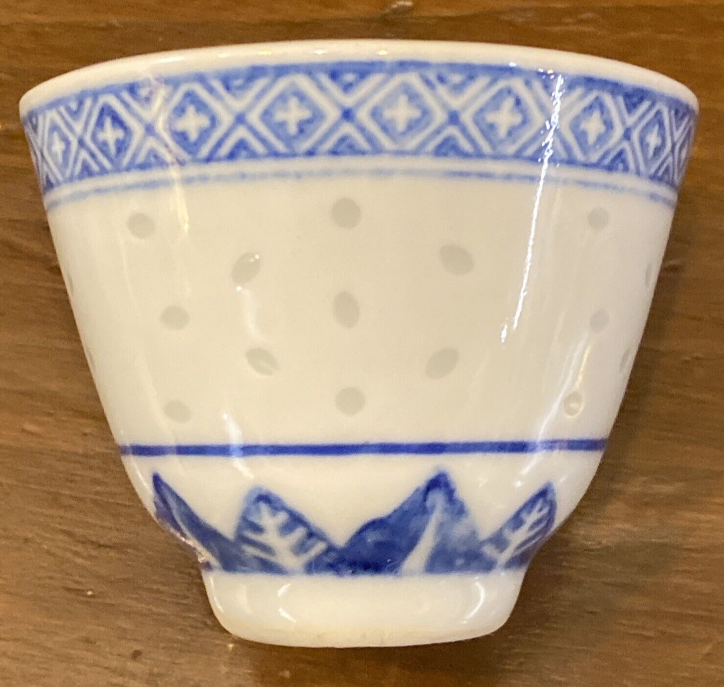 Set Of 8 Chinese Sake Tea Cups Rice Grain Eye Hand Paint Translucent BH247