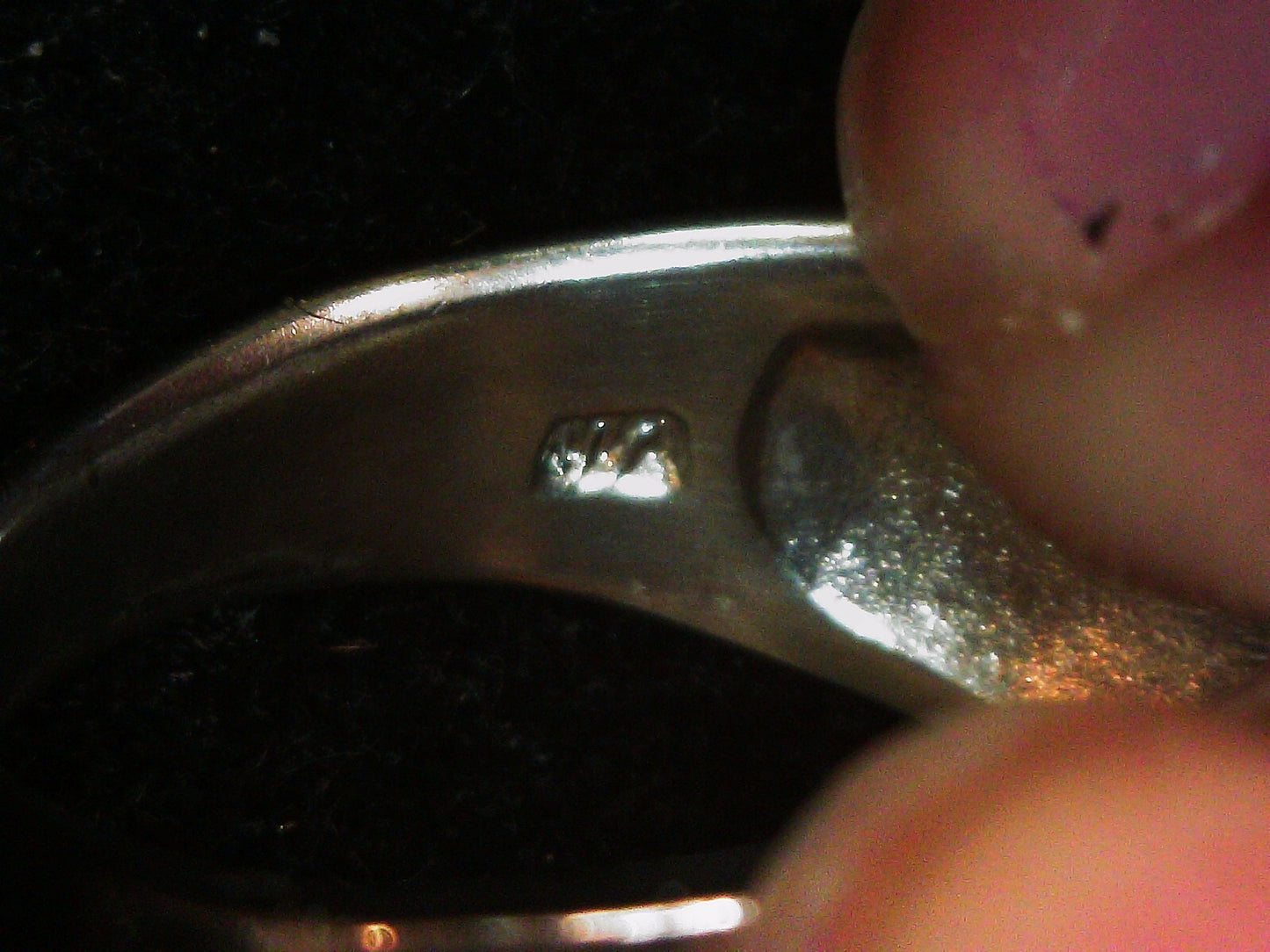 Sterling Silver 925 Dome Ring SZ 8.5 5.7g