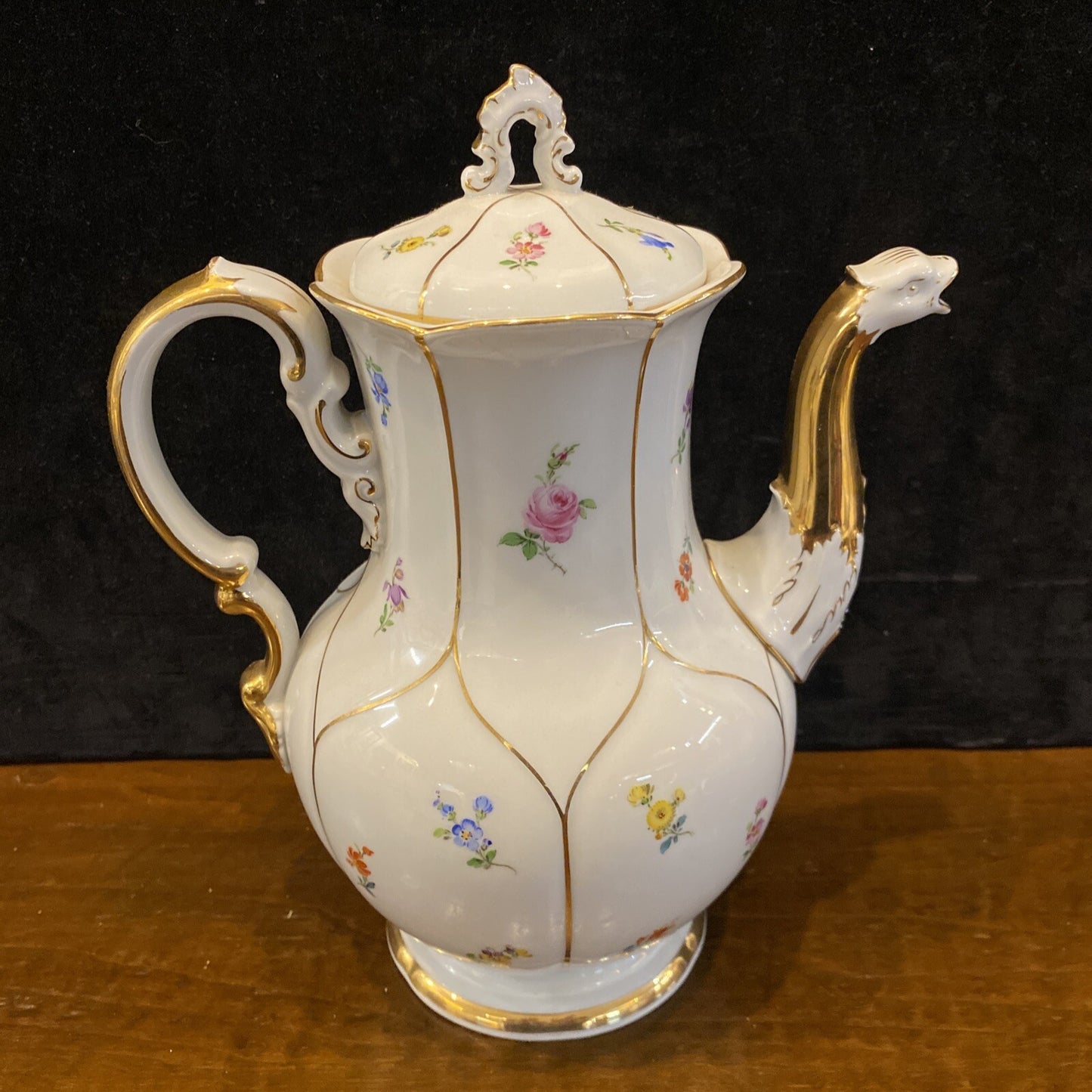 Meissen “Strewn Flower” Teapot Creamer Sugar Coffee & Tea Service Set of 7