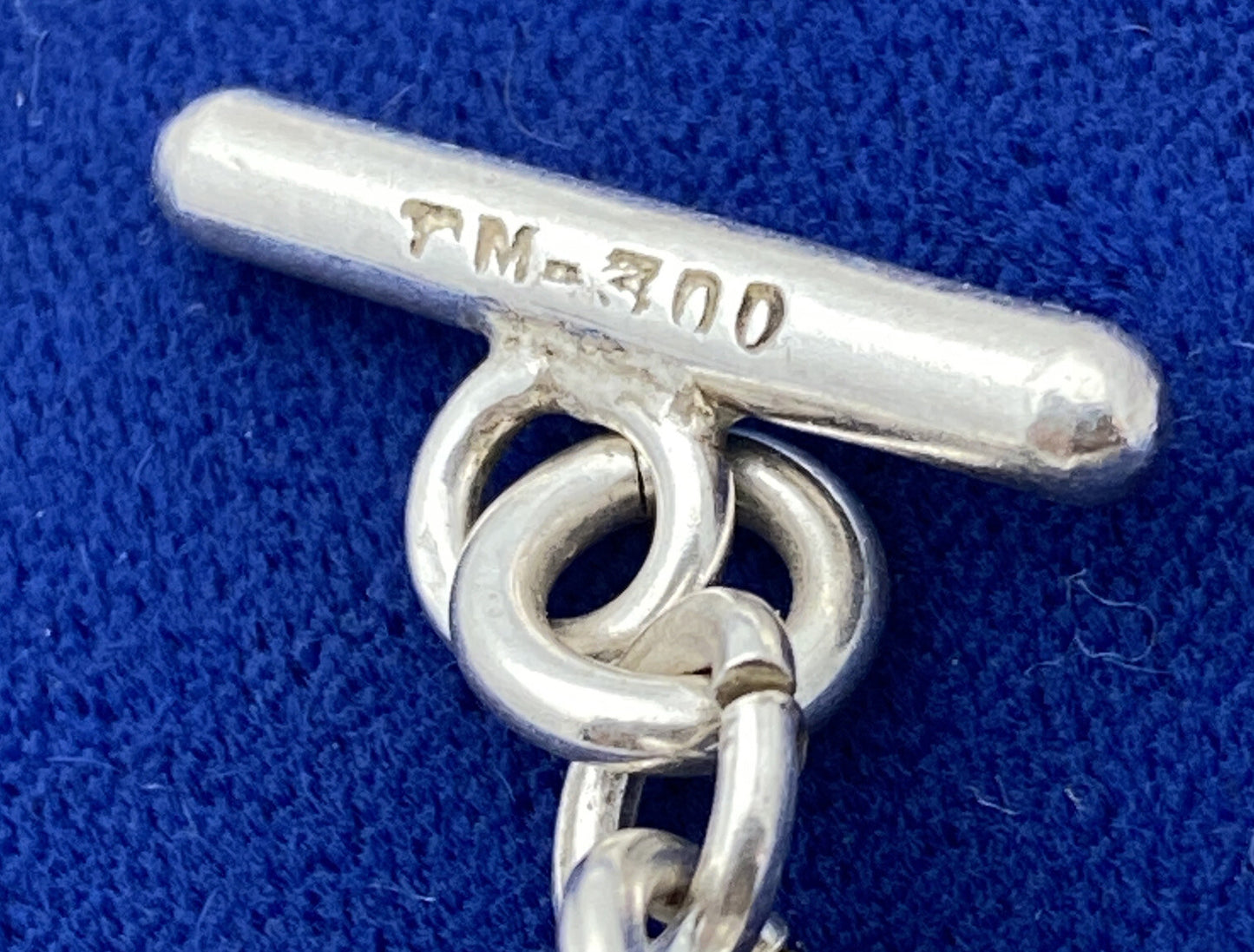 63c4f2fa-f60f-4758-85a6-5cb4633b29f3