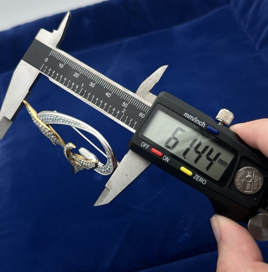 RARE 1999 SWAROVSKI ANNUAL EDITION FREEDOM BIRD PIN COLLECTORS PIECE-2 1/2" WIDE