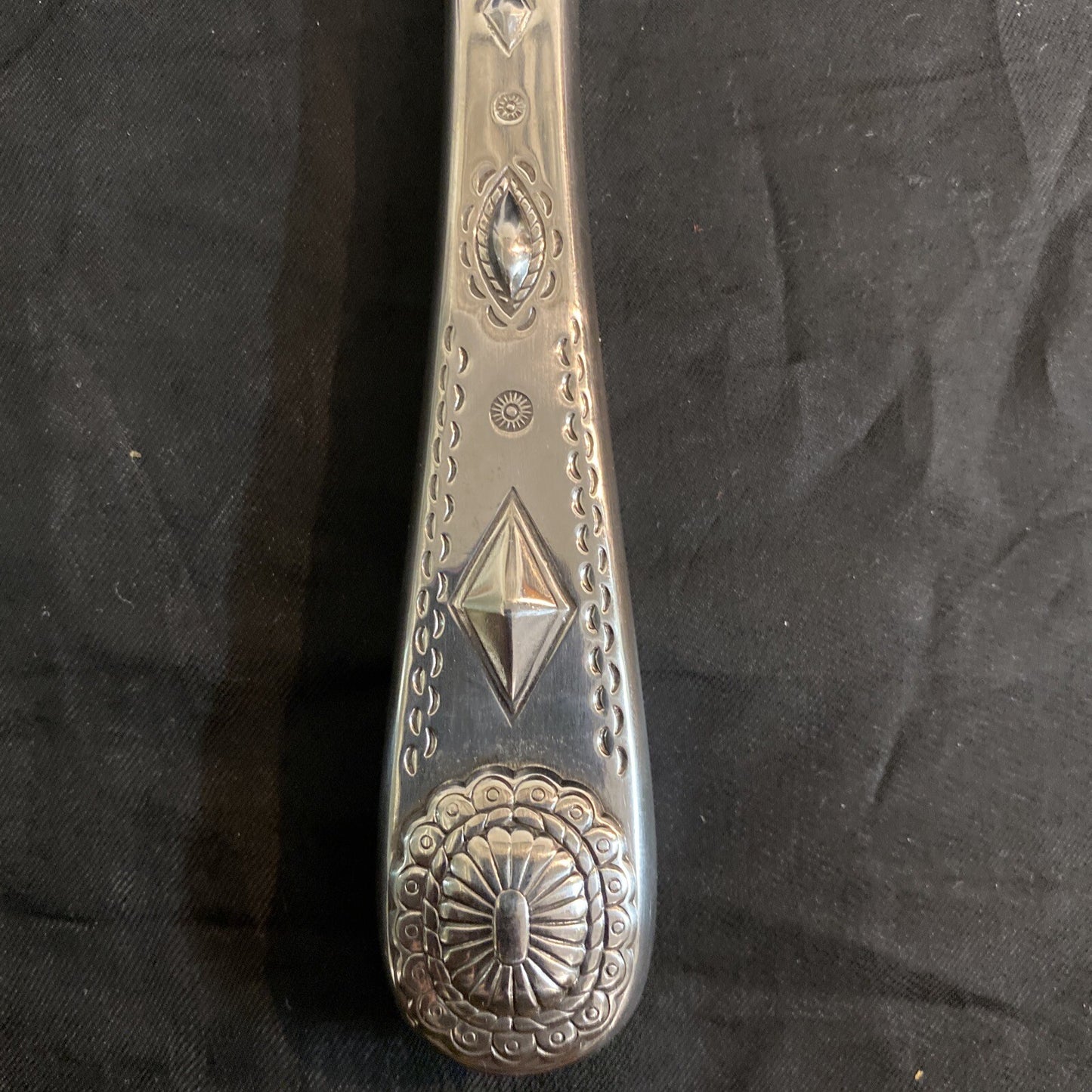 Wallace "Taos" Stainless Steel 8 3/4" Butter Knives Set of 7