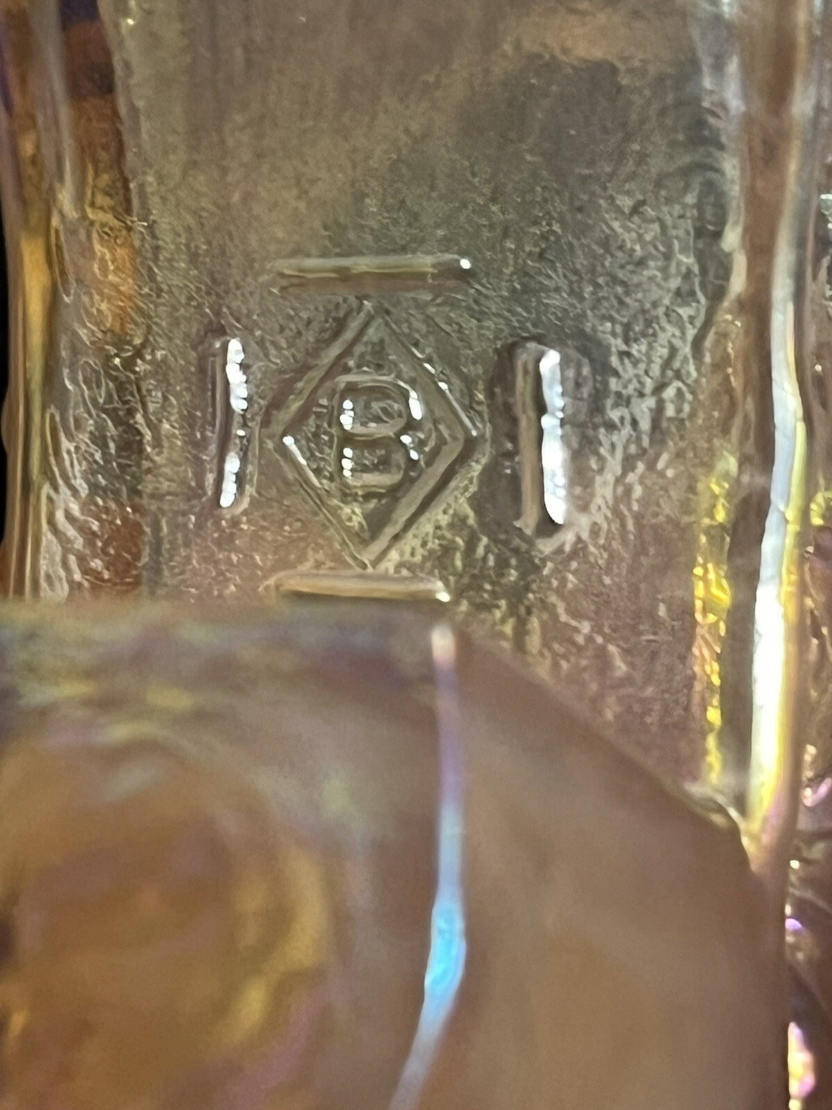 Boyd Iridescent Pink Glass Daisy Pattern Slipper with Bow 6" in Length