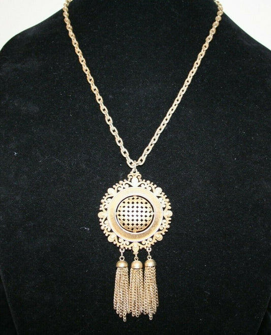 LISNER Goldtone Pendant Runway Necklace  24 INCH LONG DROP  WITH TASSEL 4 INCH
