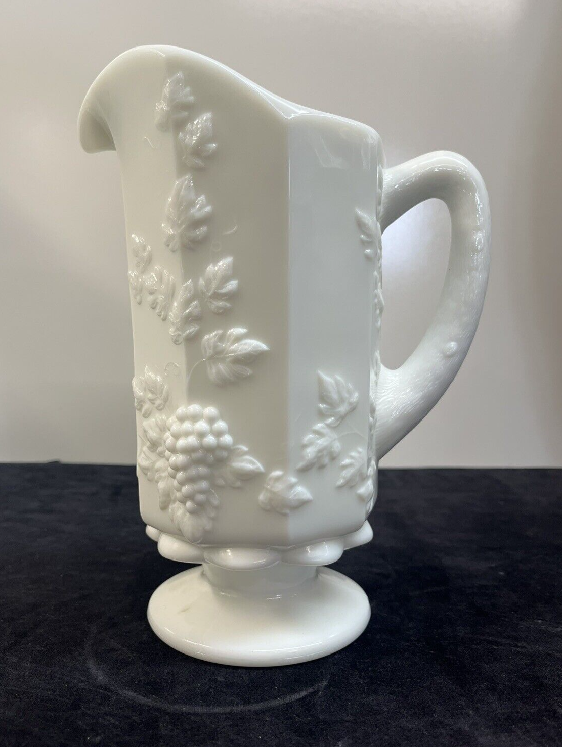 Vintage Westmoreland Milk Glass Panel Grape & Ivy Quart Pitcher 9"