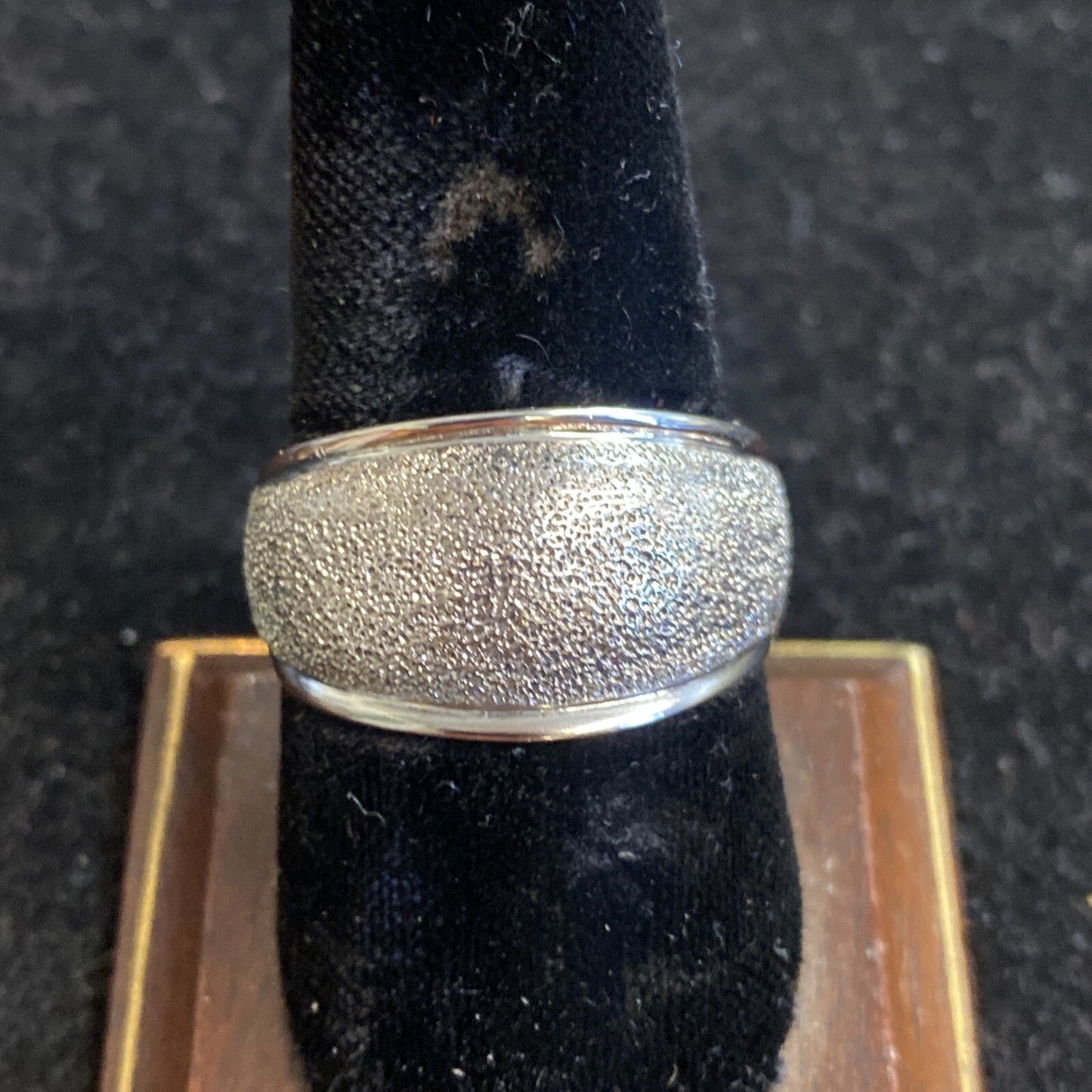 Sterling Silver 925 Dome Ring SZ 8.5 5.7g