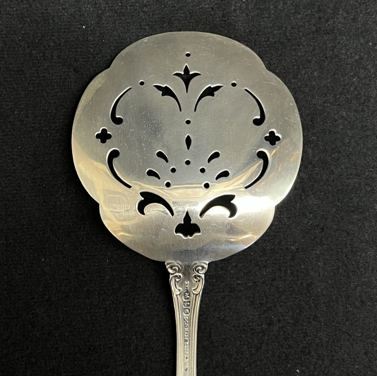 Melrose by Gorham 86.67g Sterling Silver Tomato Server 8 1/8 in