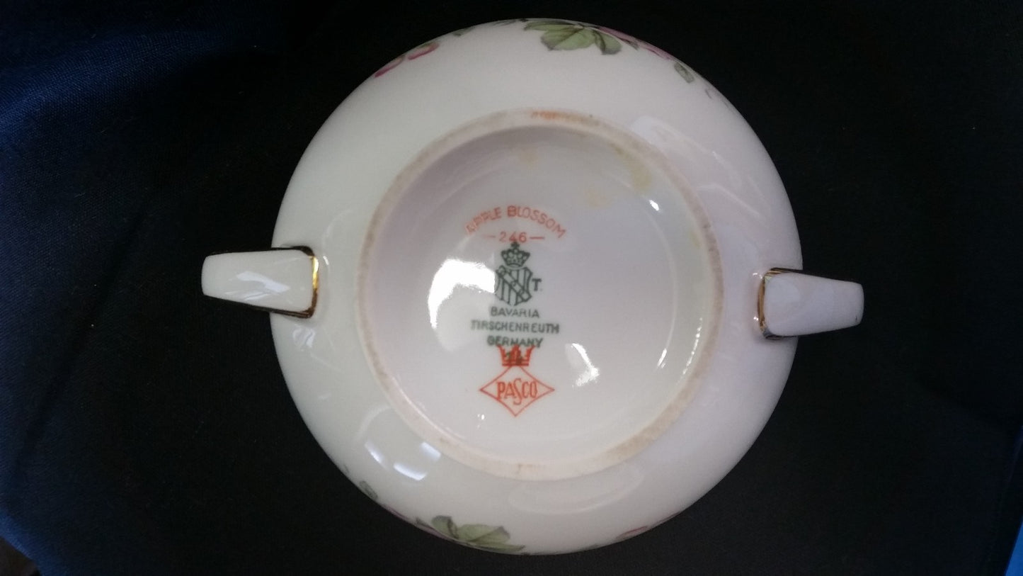 TIRSCHENREUTH china APPLE BLOSSOM 246 white SUGAR BOWL with LID 2-1/2"