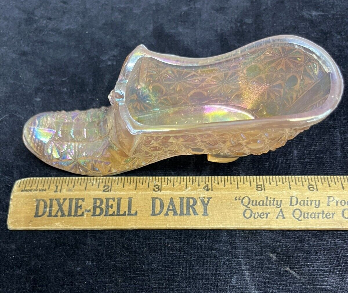 Boyd Iridescent Pink Glass Daisy Pattern Slipper with Bow 6" in Length