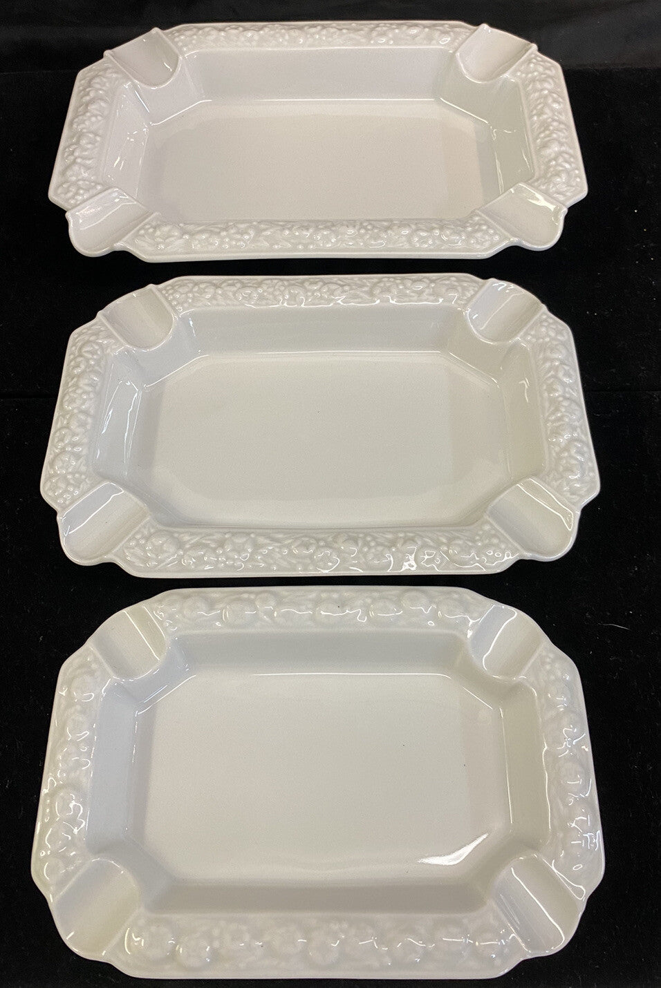 Rosenthal Maria White Classic Rose Set of 3 Stacking Ashtrays