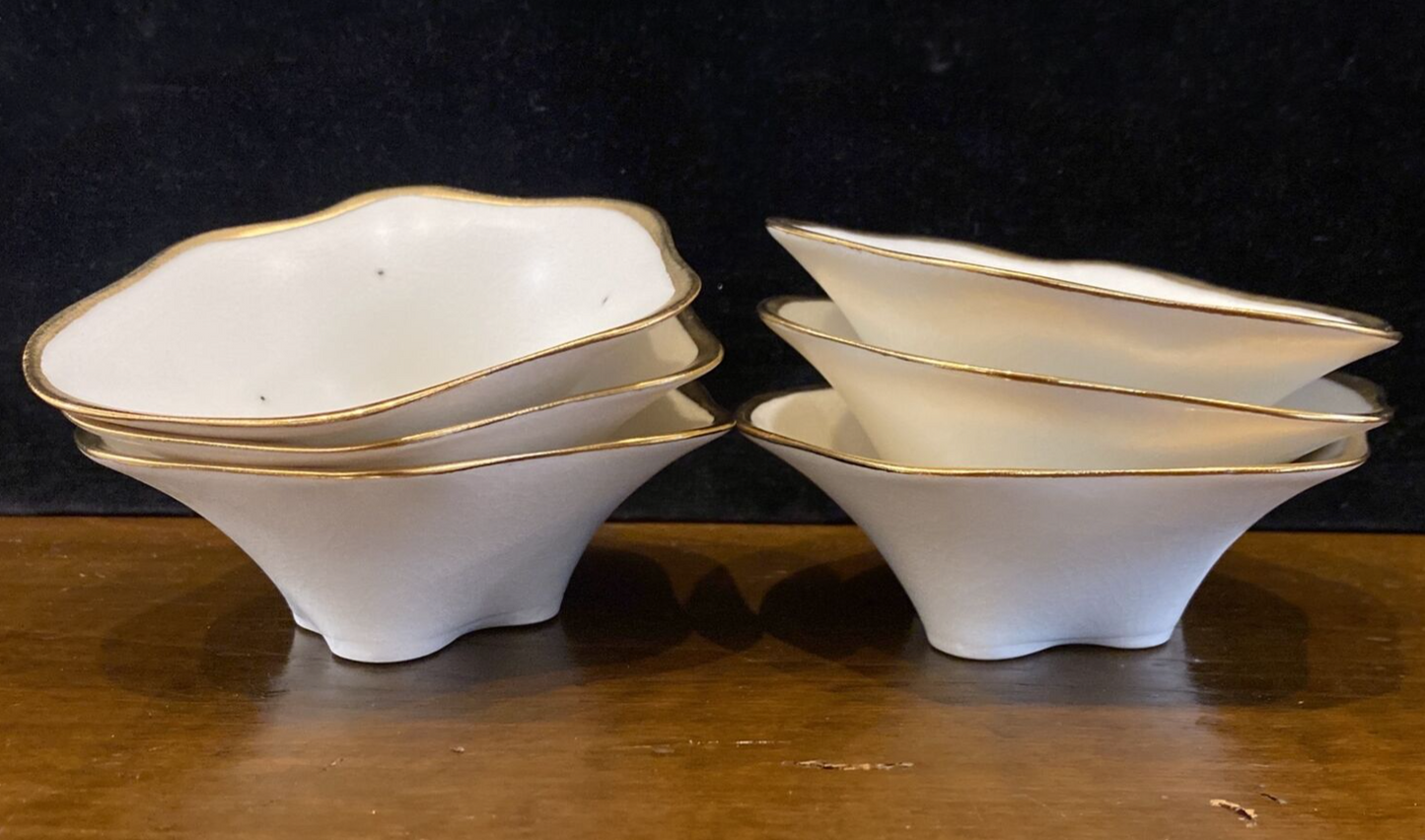 Dan Levy 1992 White & 22K Gold Handmade  Dinner Set of 24 Today $4700 Spot BH243