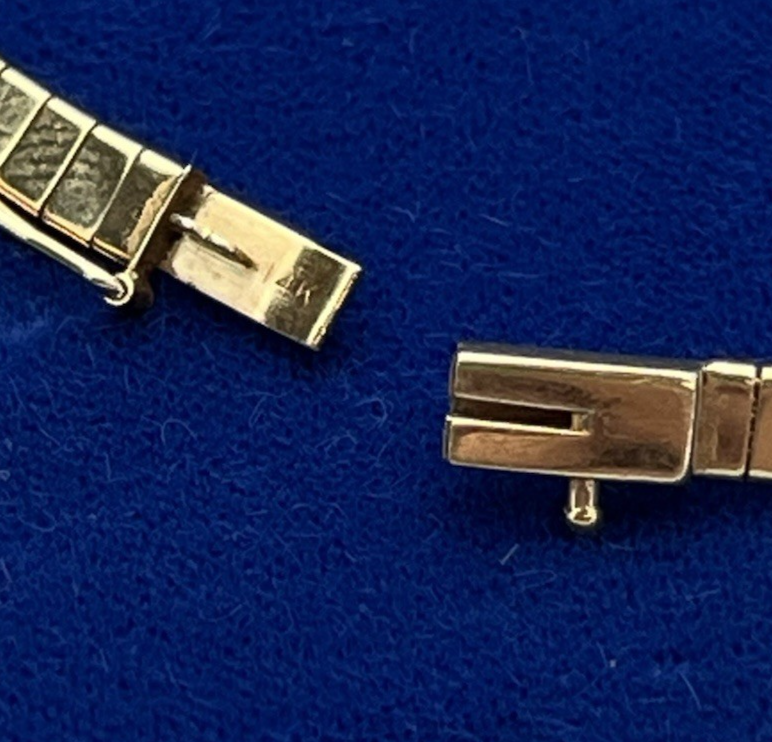 14K Yellow Gold 19.6 g 5 CZ Stones Omega Collar Necklace 15.5"