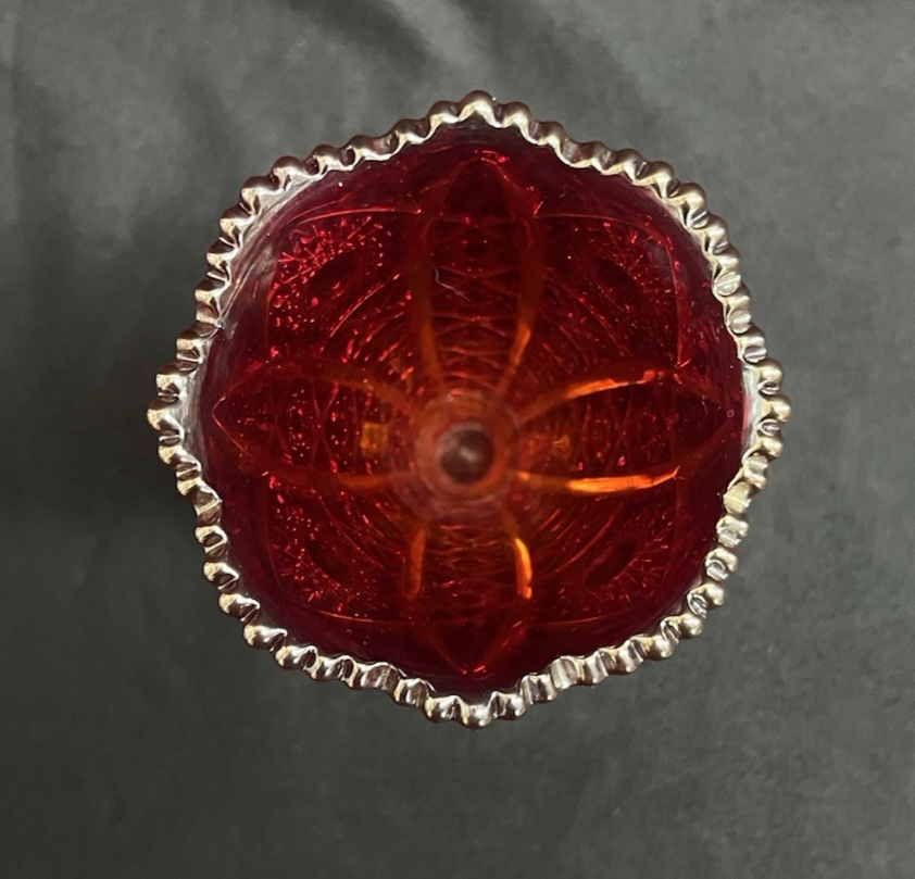 Vintage Imperial Glass Carnival Daisy and Button Sunset Red Bud Vase 8"