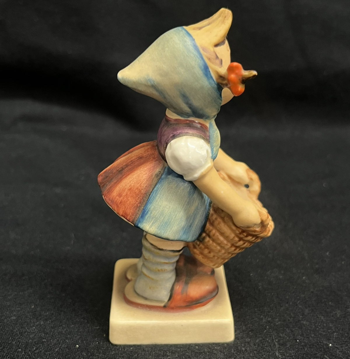 Vintage M.I. Hummel Porcelain #73 "Little Helper" Figure - W. Germany