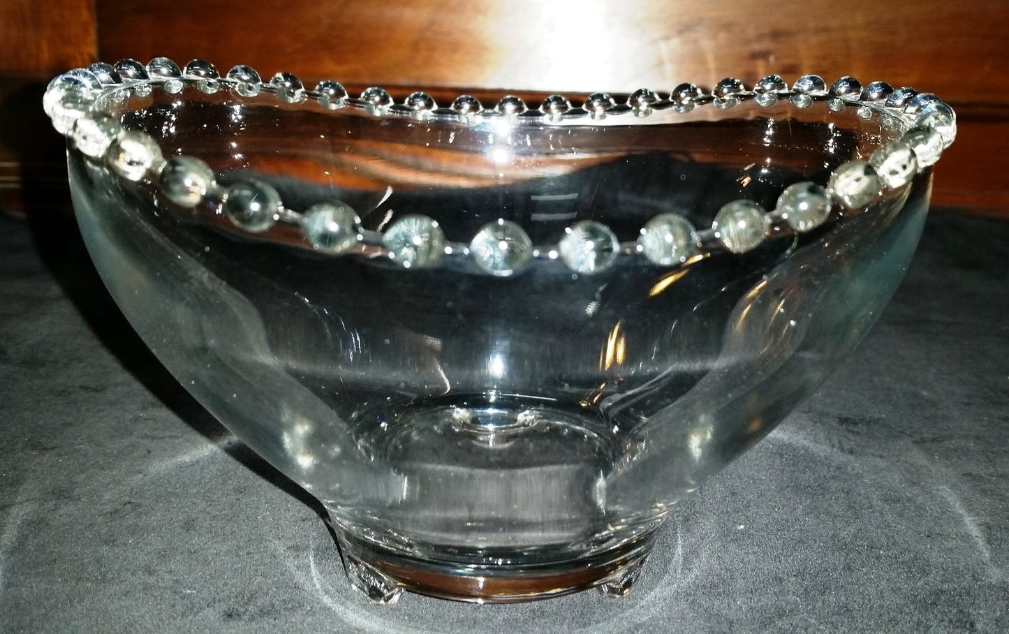 Imperial  CANDLEWICK 3 toed Bowl w beaded shaped edge  6" x 5.5" x H 4"