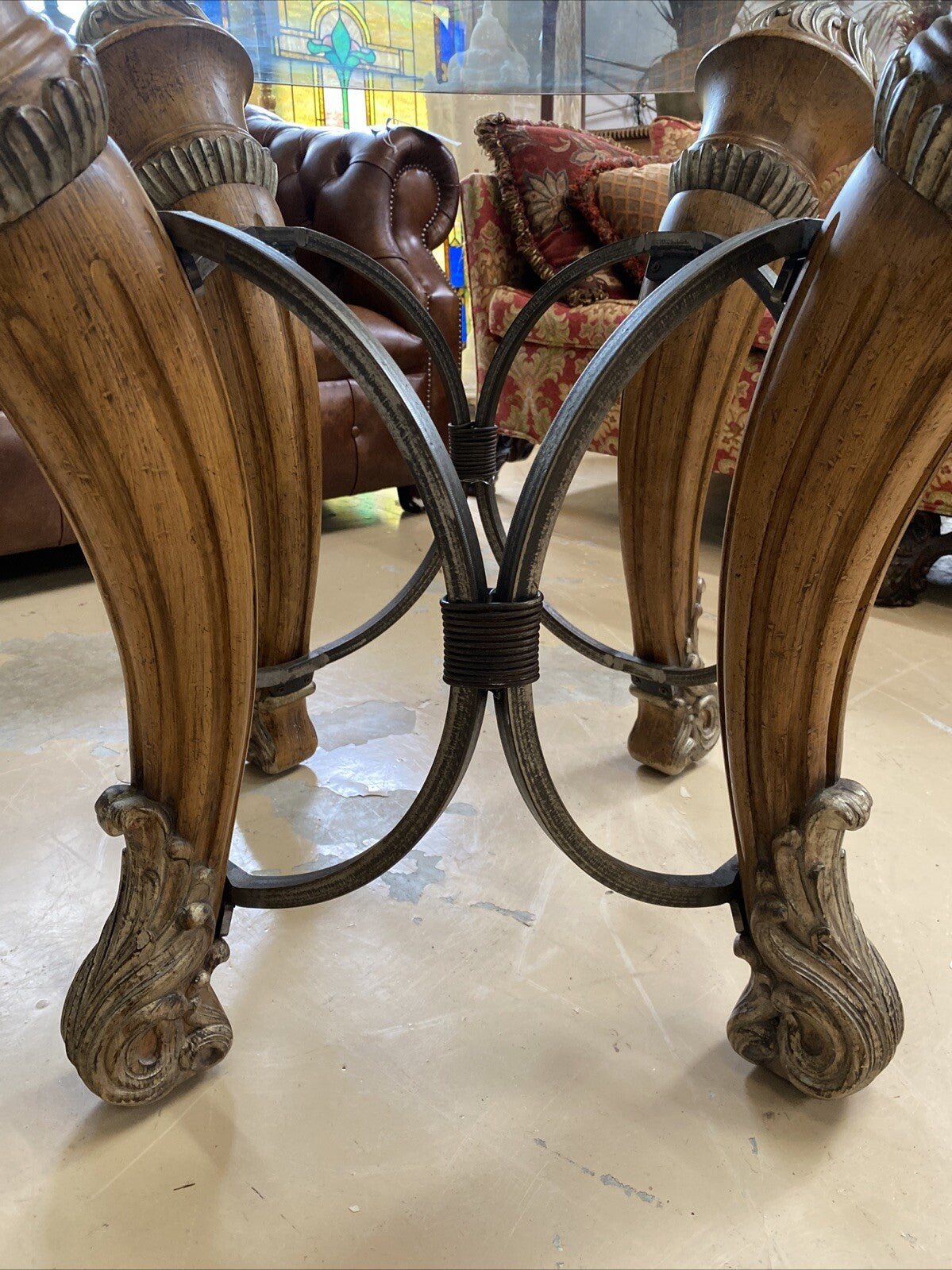 68" Round LARGE CONTEMPORARY GLASS-TOP Dining TABLE 4wood Carved & Iron Supports