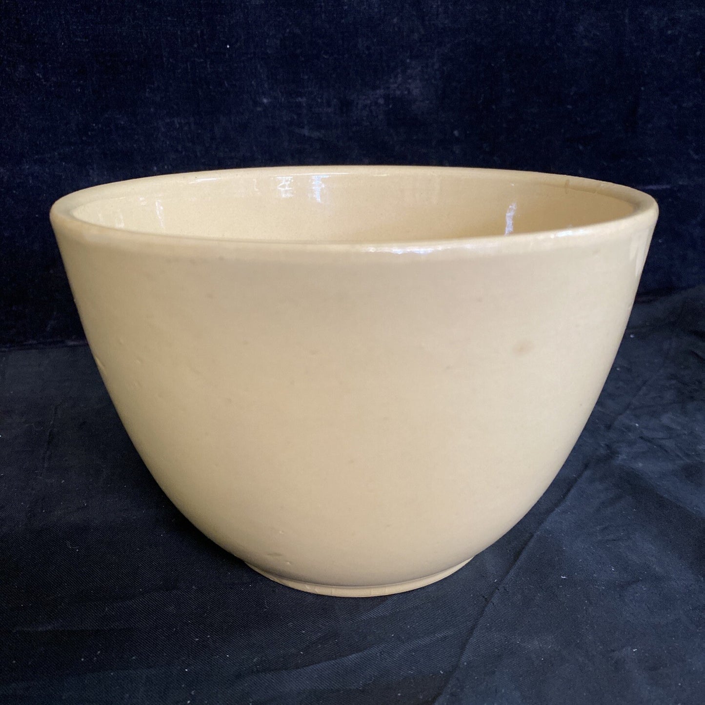 Watt Ovenware USA Apple 4 1/8" Bowl #63