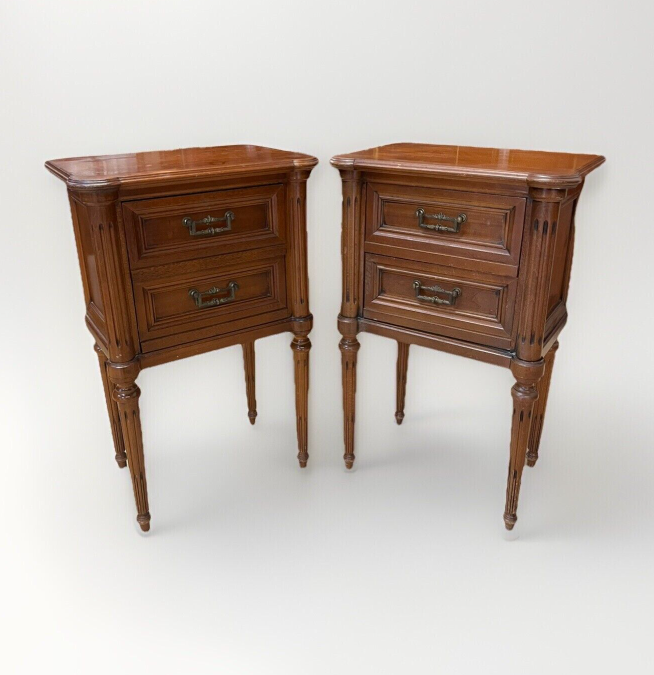 PAIR OF FRENCH LOUIS XVI STYLE TWO-DRAWER NIGHTSTANDS END TABLES