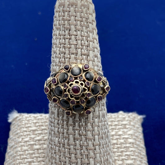 10k Yellow Gold 1960s Thailand Ring Synthetic Stones Size 7.75 5.3g