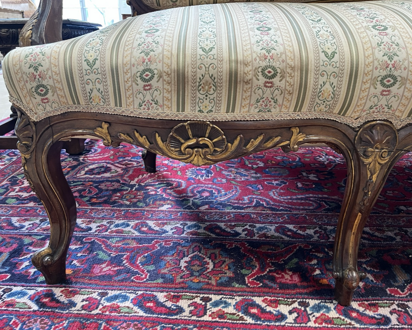 ANTIQUE FRENCH LOUIS XV CARVED & PARCEL-GILT UPHOLSTERED SALON SOFA COUCH SETTEE