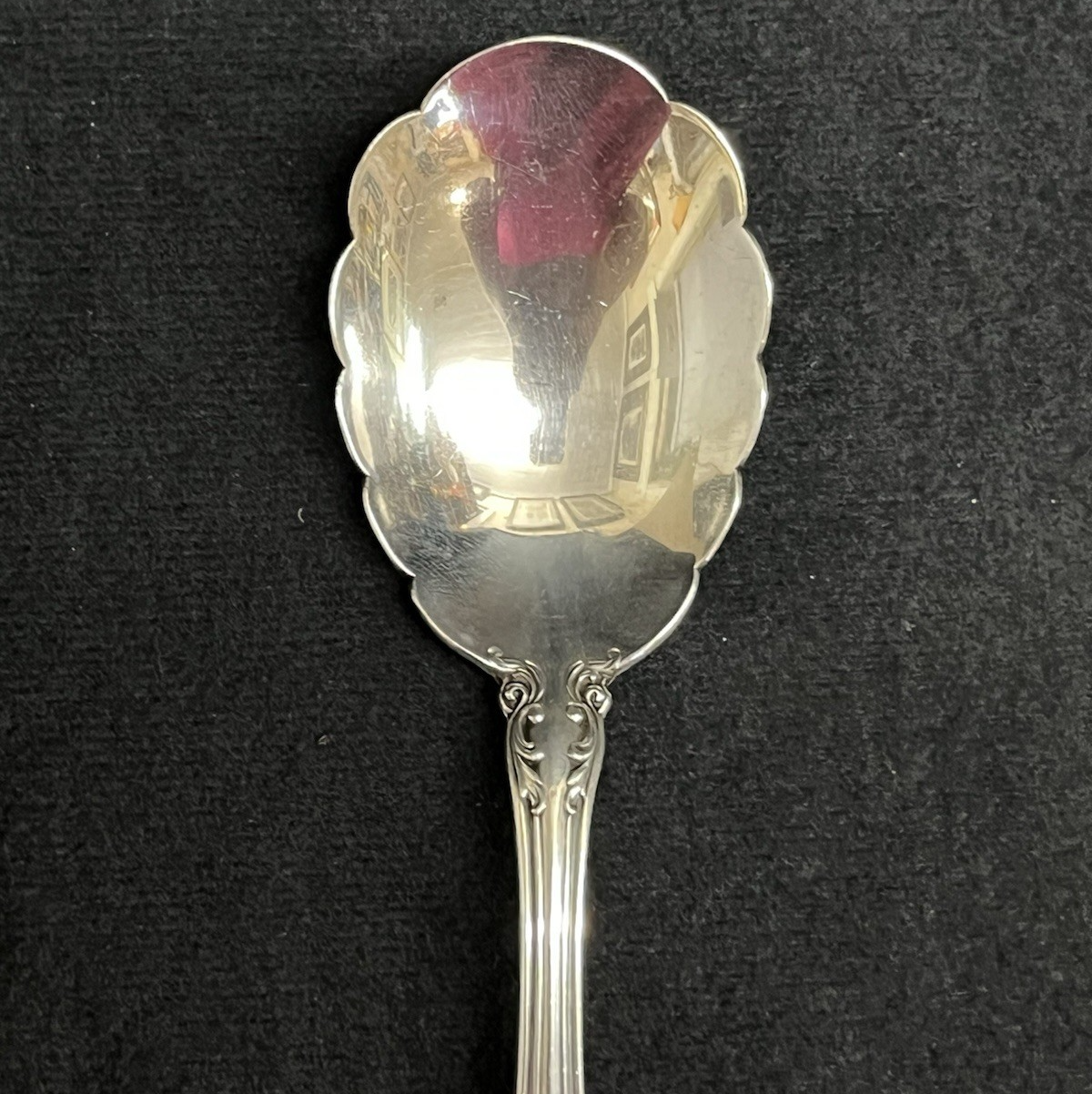 Melrose by Gorham 35.76g Sterling Silver Sugar Shell 6 1/8 in