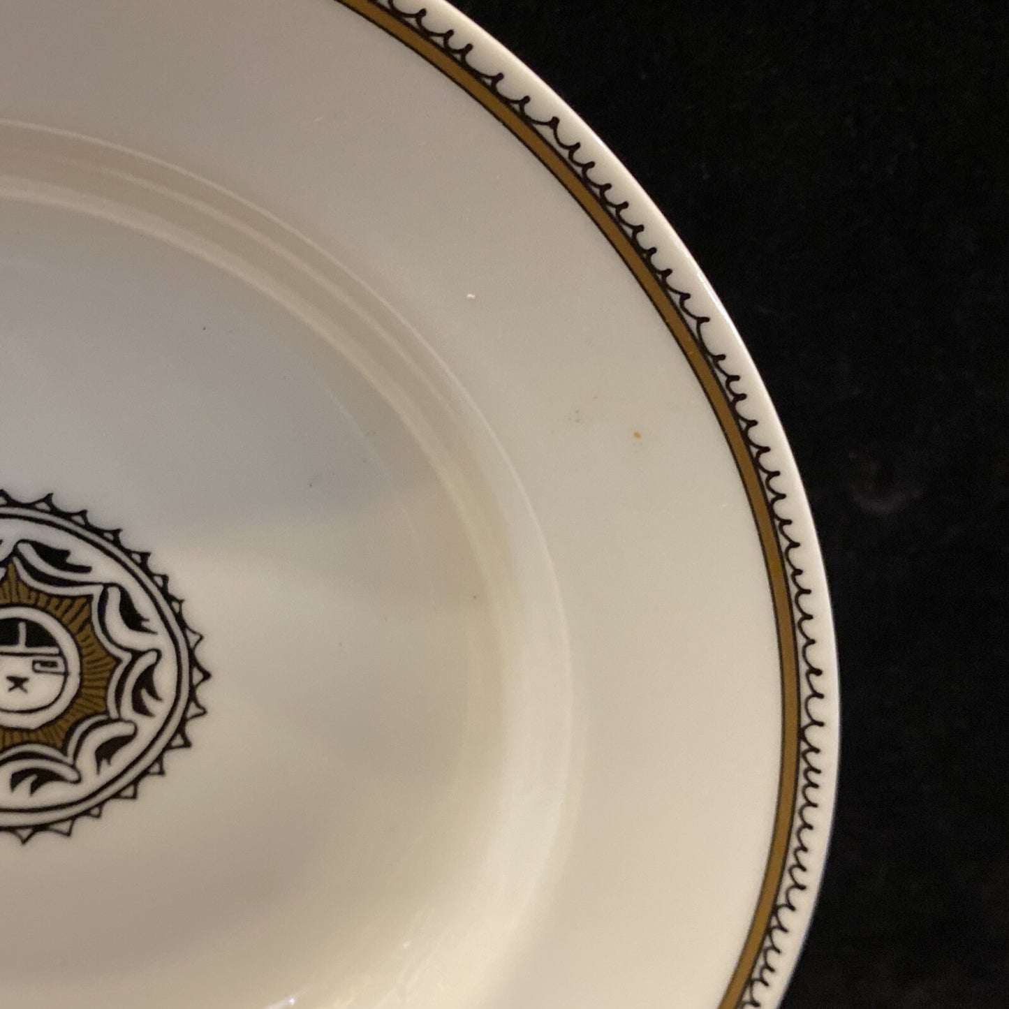 The LS Collection “Sedona” By Vicente Wolf Dinner Set of 5 Place Setting