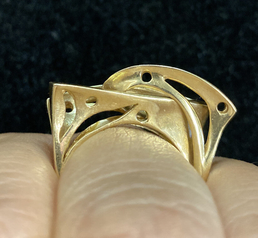 14K Solid Yellow Gold  Modern Ring Italy 6.6 g Signed "AND"  size  7.75  CB5