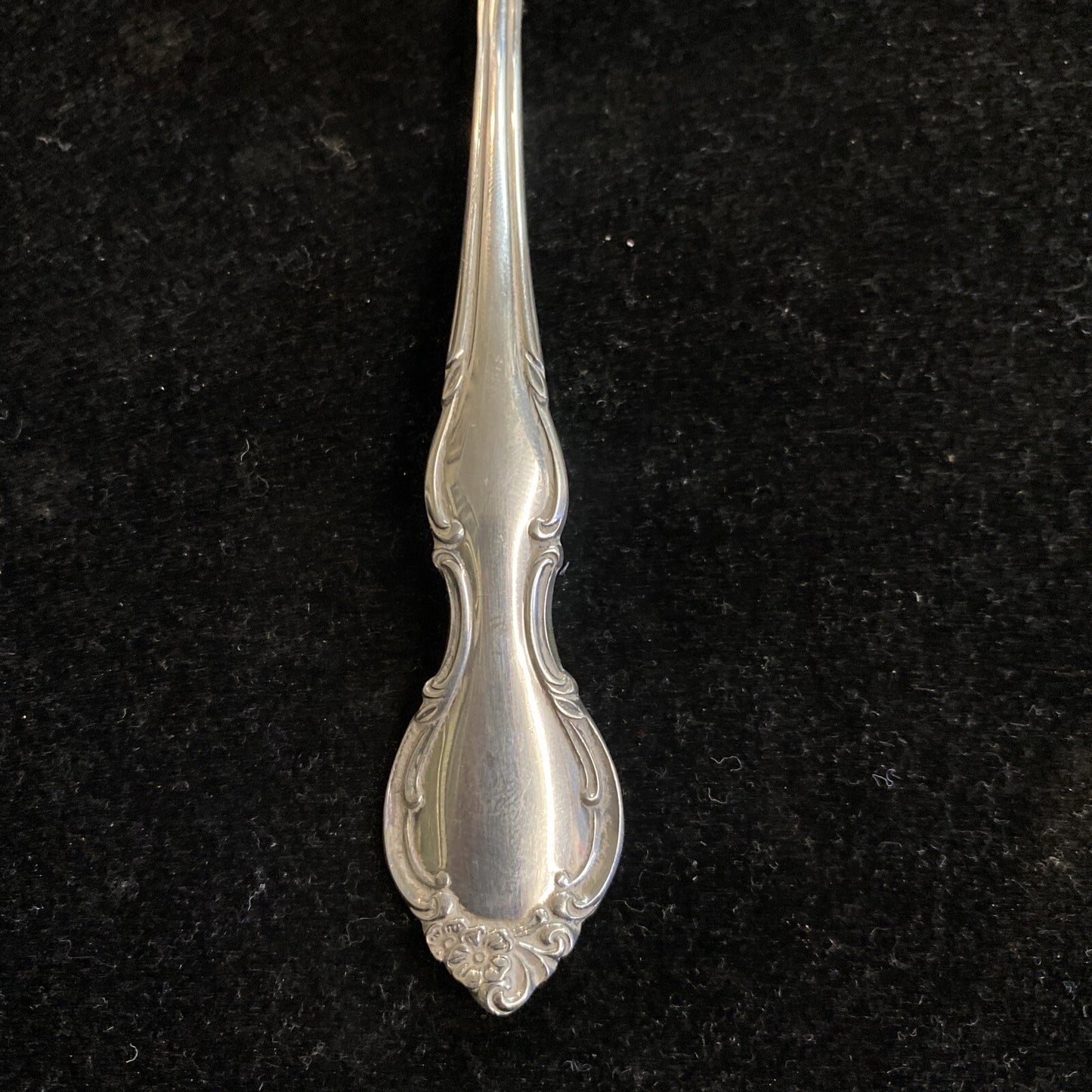 Sterling Silver Alvin Pirouette 6" Gravy Ladle