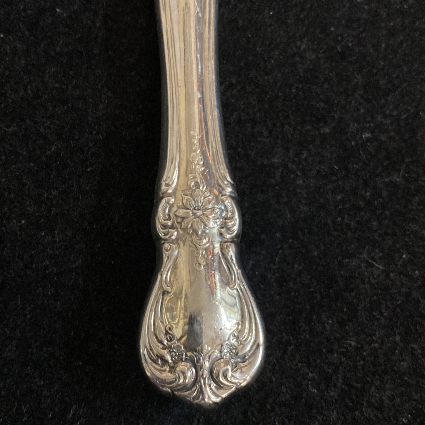 Towle Sterling Silver Old Master 8 7/8" Modern Hollow Knife No Monograms