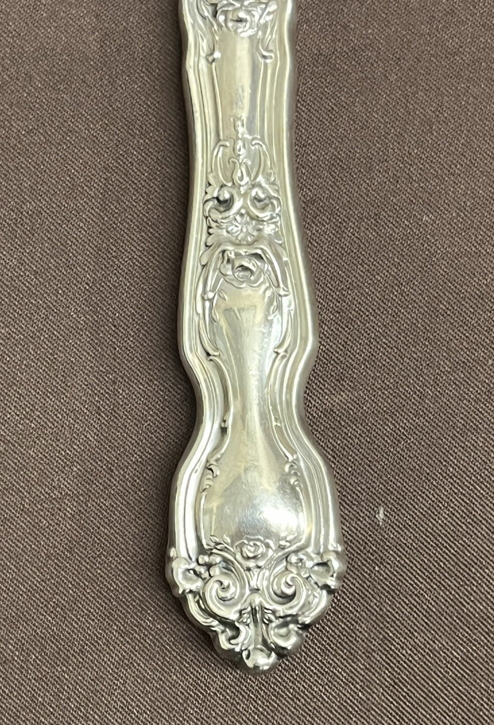 La Reine Wallace Pair of  Butter Spreaders Paddle Blade Hollow Handle NM 6 1/4"