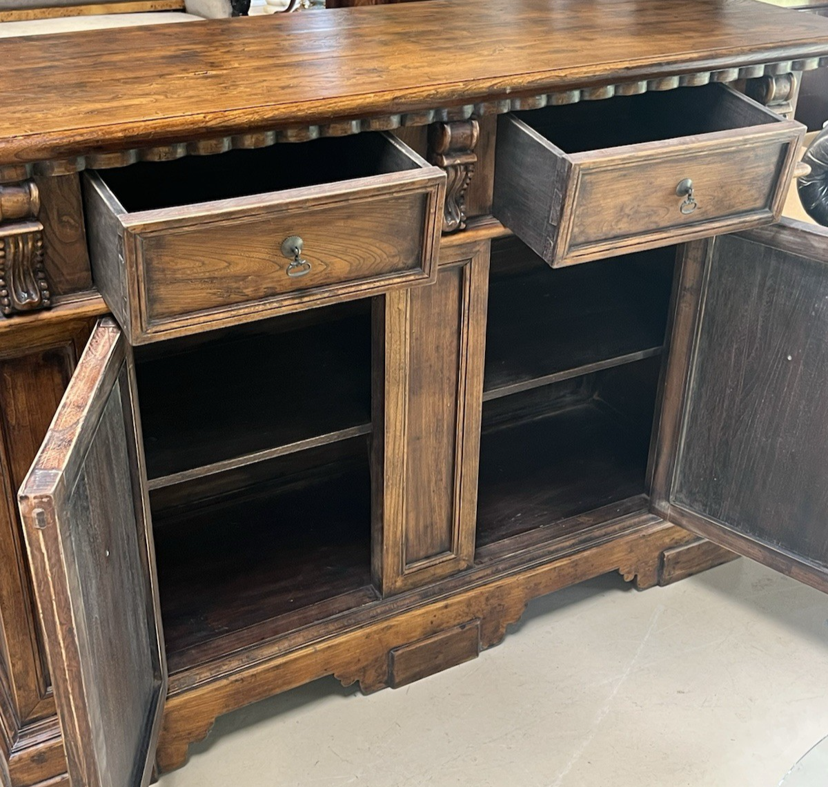 RUSTIC ITALIAN RENAISSANCE STYLE CARVED WALNUT TWO-DOOR CHEST SIDEBOARD CREDENZA