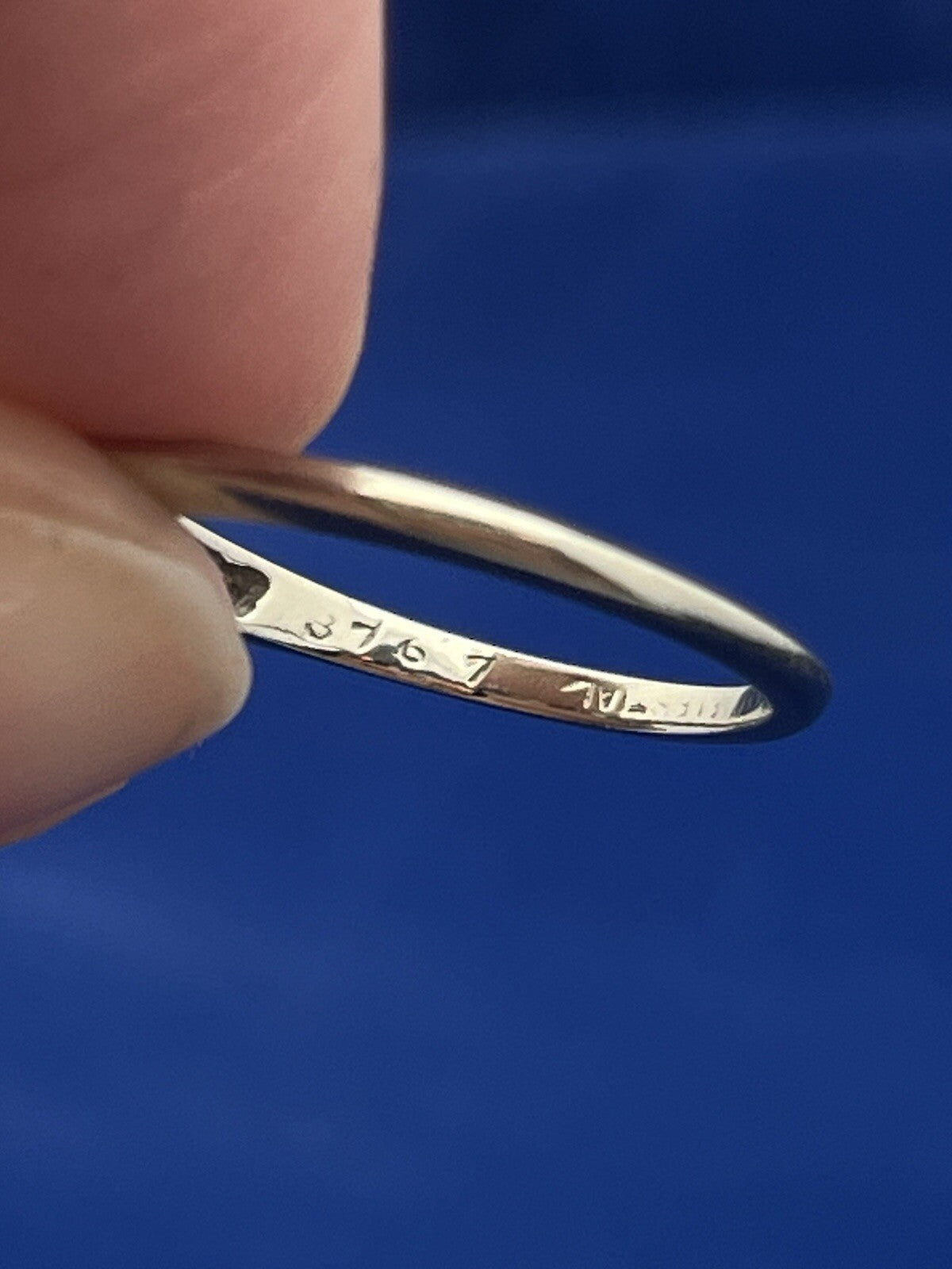 1.8g 14K White Gold Diamond Wedding Band Ring Size 5.5