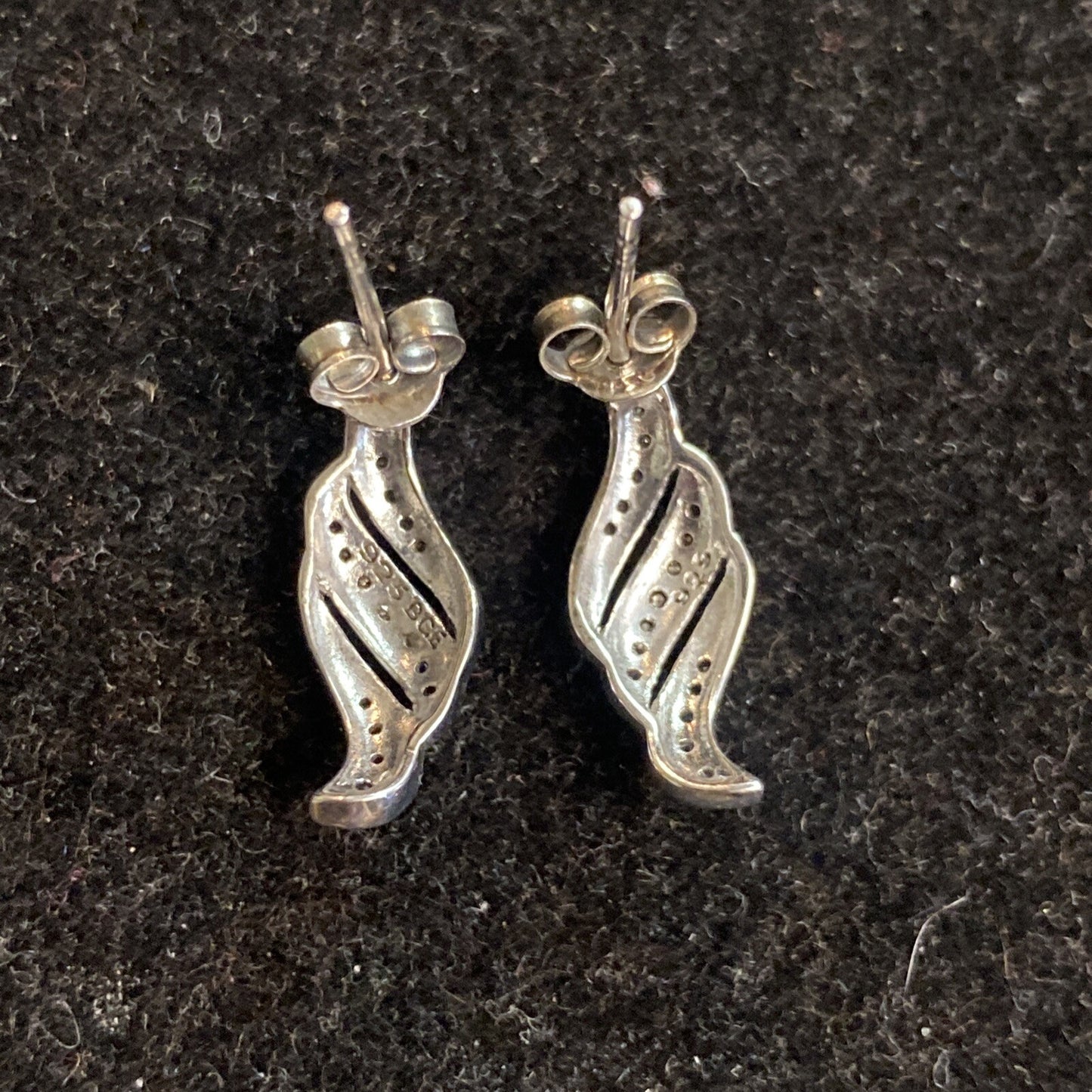 Bradford Exchange Sterling Pierced Earrings, Orig Box, small angel wings 1.7g