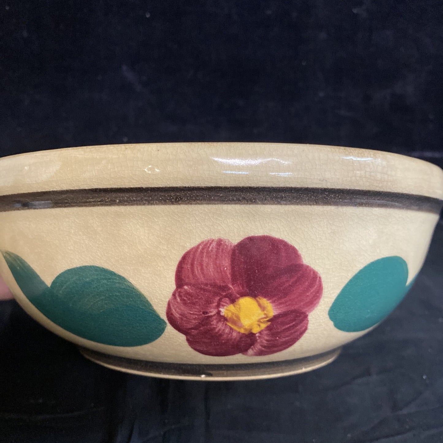 VINTAGE WATT WARE U.S.A. 8 3/4” FLORAL WIDE BOWL