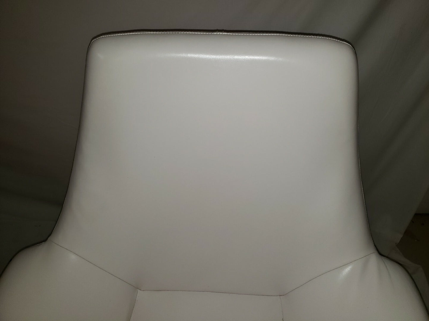 Eero Saarinen style Mid Century Modern White Chair