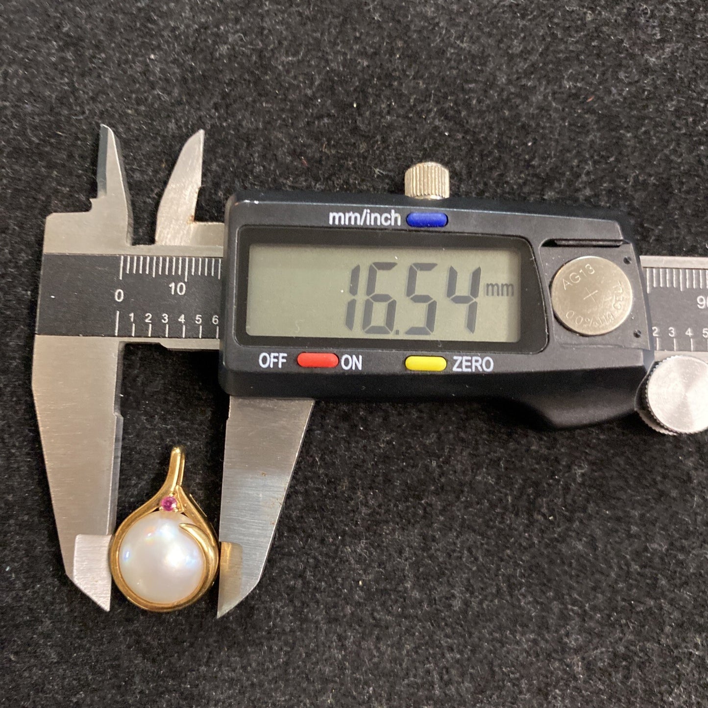 4.3g 14K Yellow Gold, Ruby & Pearl Pendant Necklace Drop 16.5mm