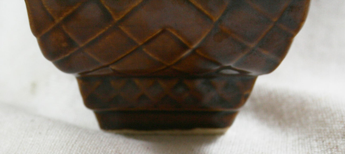 Vintage Brown Shawnee Planter 404 7''