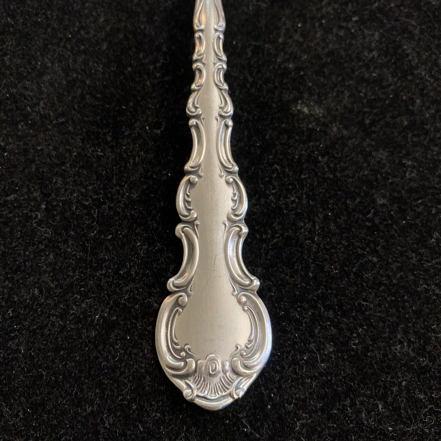 Gorham Sterling Strasbourg Sterling Silver Teaspoon 5 7/8" 34 grams spoon