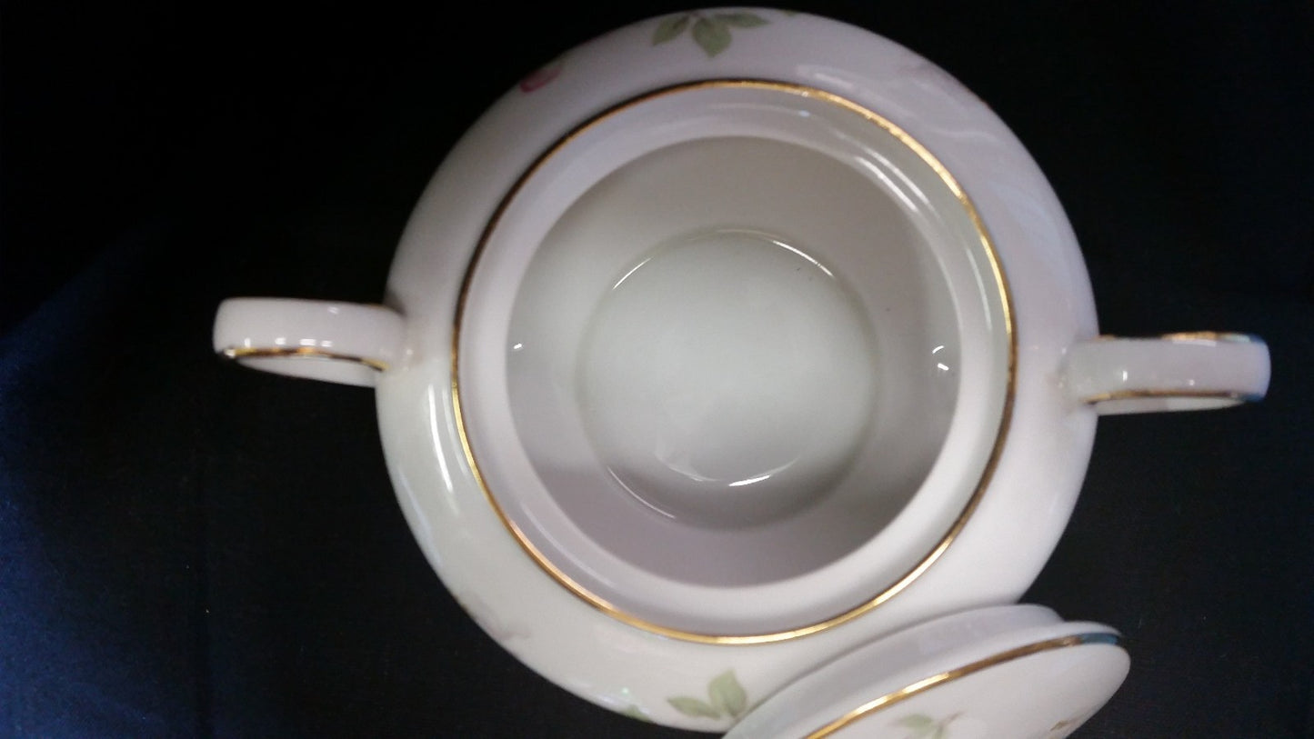 TIRSCHENREUTH china APPLE BLOSSOM 246 white SUGAR BOWL with LID 2-1/2"