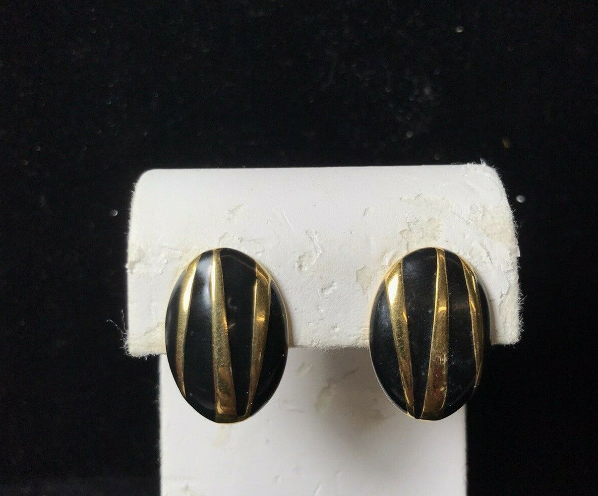 ELEGANT SIGNED MONET GOLD-TONE BLACK ENAMEL Oval  CLIP EARRINGS Art Deco
