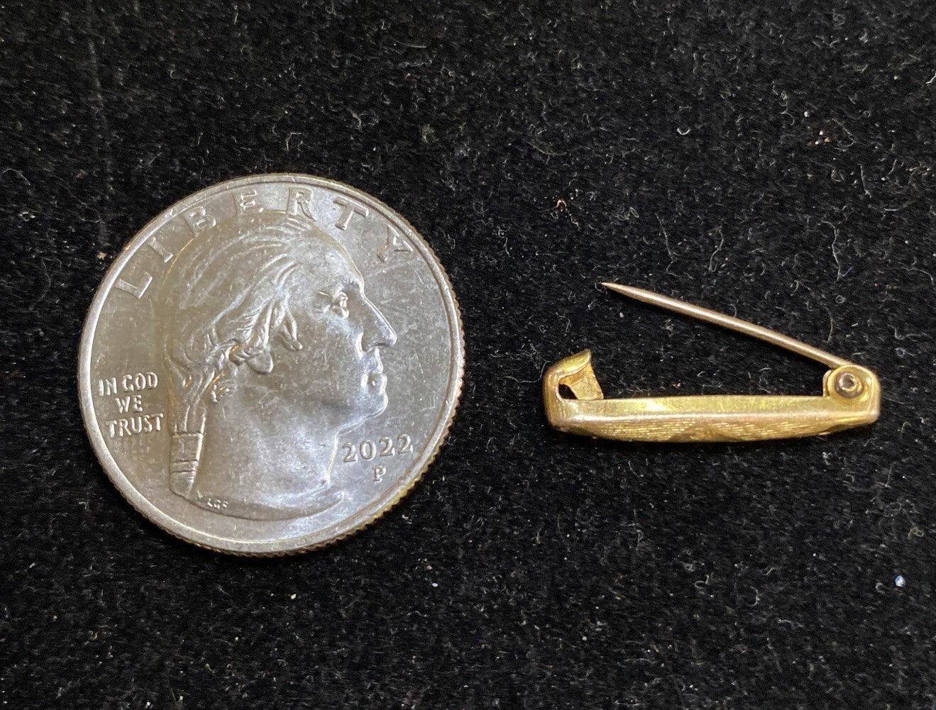 Antique 10k Yellow Gold Baby Beaty Pin 0.3g