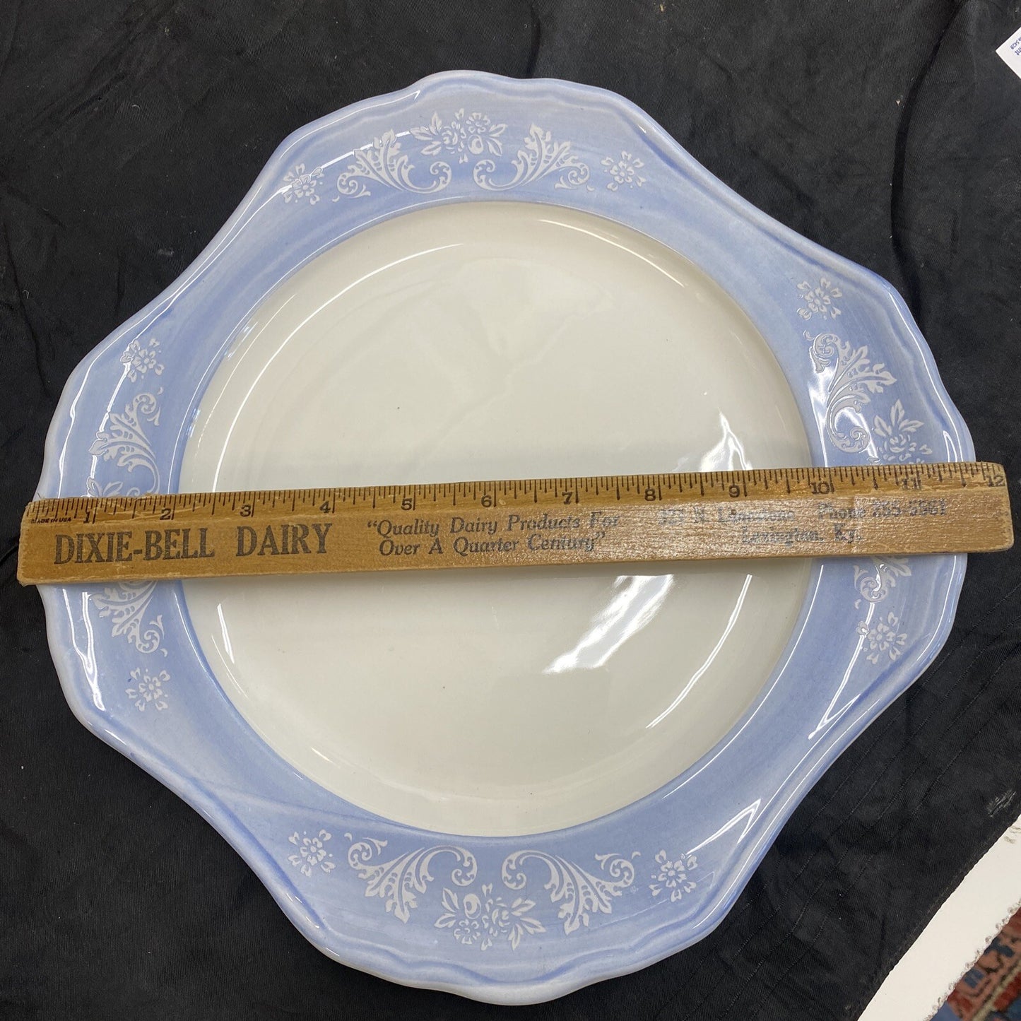 Ceramica Due Torri Italy 11 3/4" Dinner Plate KM19