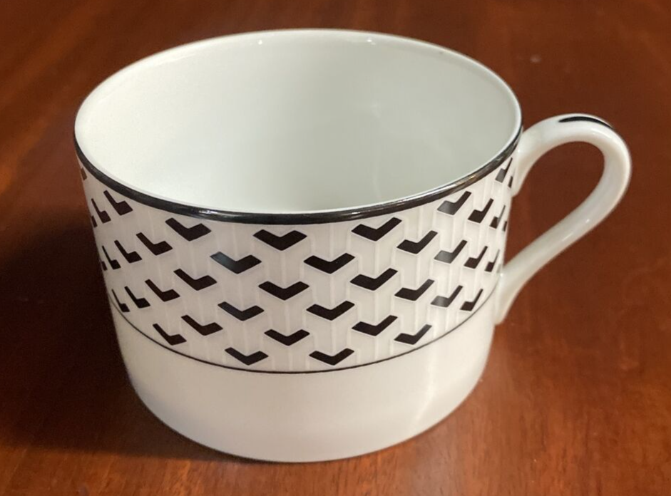 8 pcs Tiffany & Co. Gotham  Black & White Dinner Plate  Coffee Tea Cup